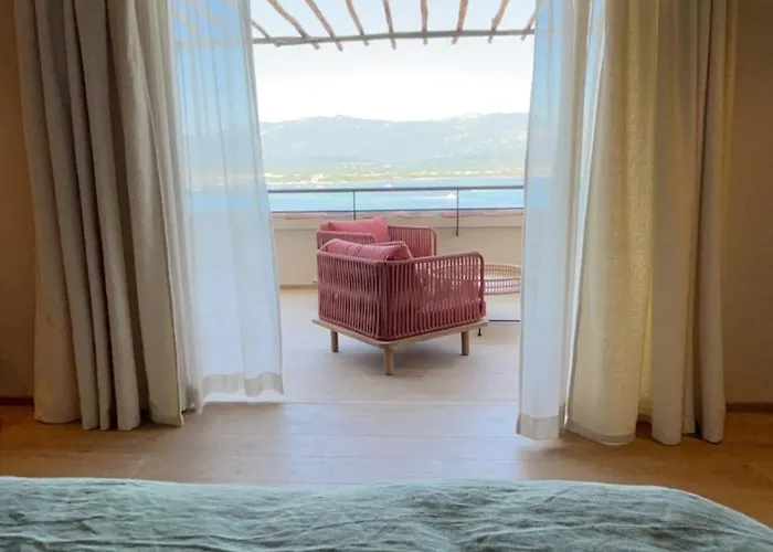 Riva Hotel 4*