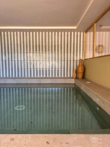 Riva Hotel