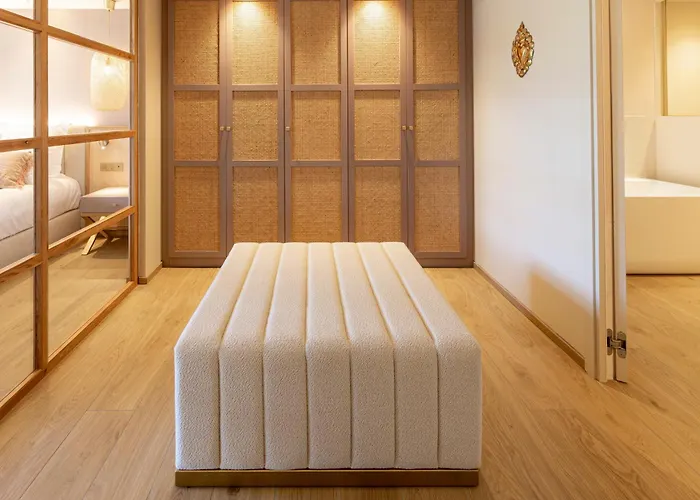Riva Hotel 4*