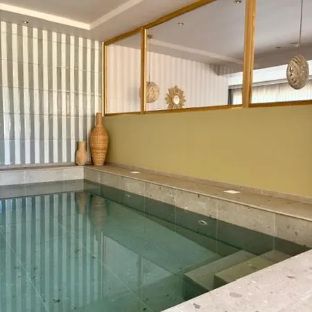 Ξενοδοχείο Riva 4*
