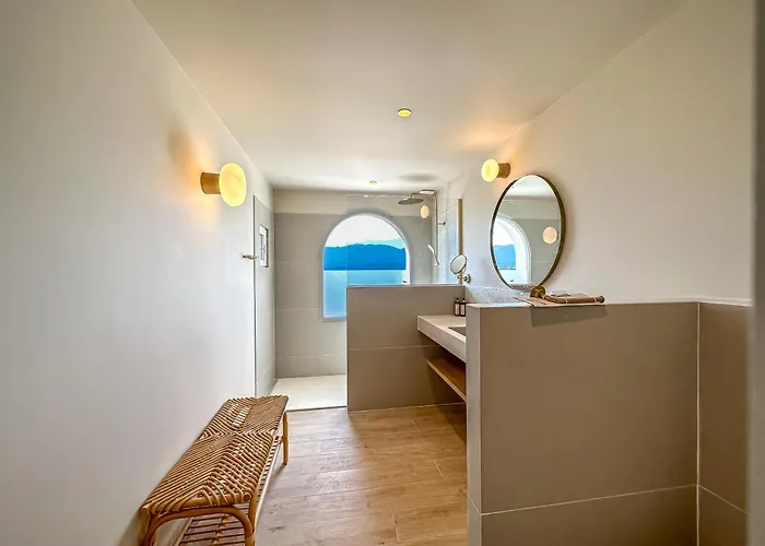 Riva Hotell 4*